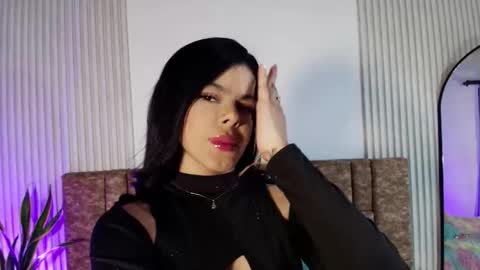 Snapshot of tiffany_johnson111 chatting on January 17, 7:28 pm tiffany_johnson111 online show from January 17, 7:28 pm