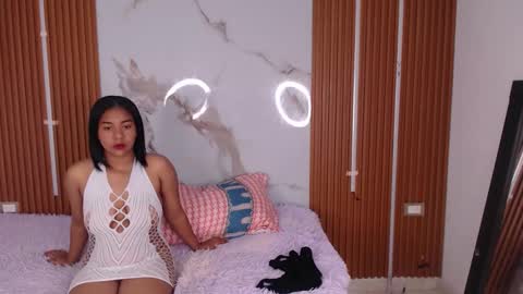 STEFANNY WELL online show from October 17, 3:20 am