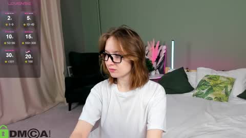 tiffany_roy online show from December 25, 2:57 am