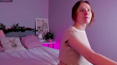 tiffany_roy online show from January 15, 2:49 am