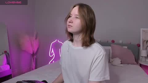 tiffany_roy online show from January 26, 2:14 am