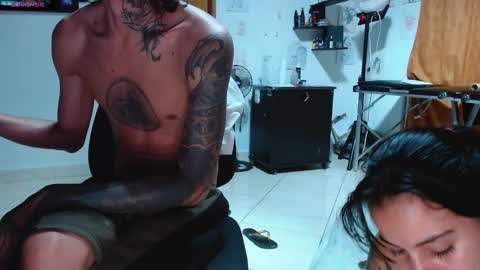 Snapshot of tiffany_sexygirl chatting on February 14, 3:11 am Tiffany 21 and Andy 32  online show from February 14, 3:11 am