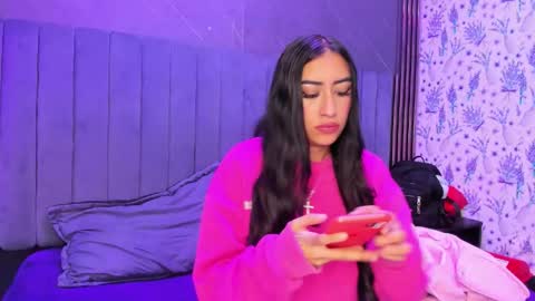 TiffanyDream8 online show from April 23, 8:55 pm