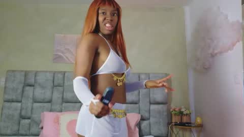 Snapshot of tiffanyebony_ chatting on June 5, 2:12 pm TiffanyEbony online show from June 5, 2:12 pm