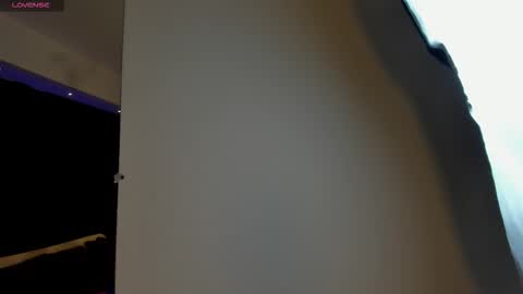 tiffanyhoustton online show from February 27, 11:54 am