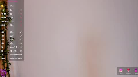 tiffanyhoustton online show from April 10, 12:21 pm