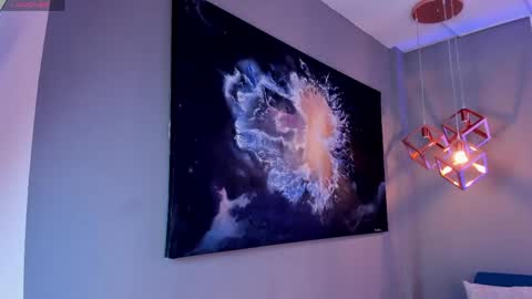 tiffanyhoustton online show from April 19, 12:15 pm