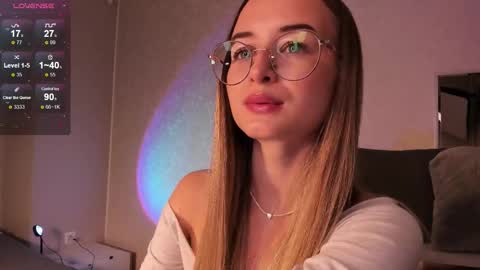 Tiffany online show from October 20, 1:11 pm