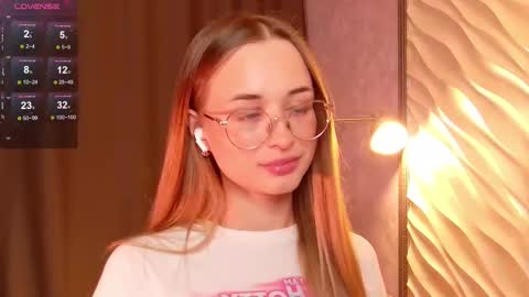 Tiffany online show from November 20, 3:12 pm