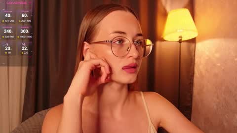 Tiffany online show from December 3, 1:31 pm