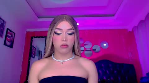 Snapshot of tiffanymackensyy69 chatting on April 25, 2:25 am tiffanymackensyy69 online show from April 25, 2:25 am