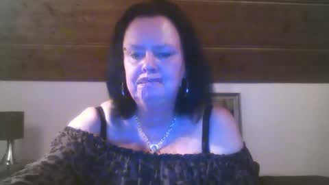TiffanyMature online show from September 15, 8:42 pm