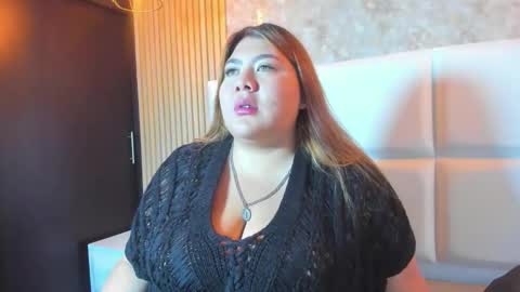 TiffanyMonrow online show from February 16, 1:40 pm