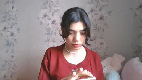 Snapshot of tiffanyrecchia chatting on April 1, 9:54 am Rana online show from April 1, 9:54 am