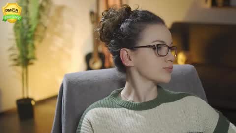 tiffanyriox online show from February 4, 12:49 am