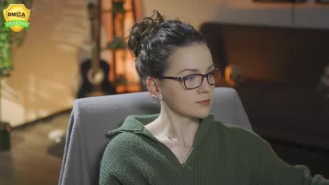 tiffanyriox online show from March 10, 12:48 am