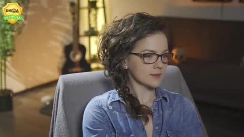 tiffanyriox online show from March 13, 12:50 am