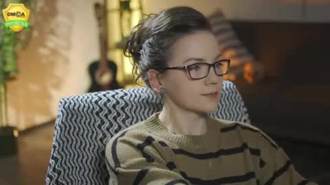 tiffanyriox online show from April 22, 11:50 pm