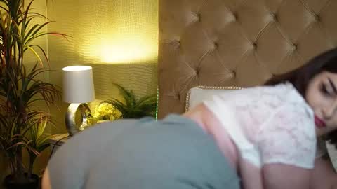 Snapshot of tiffanytrinity chatting on October 24, 6:48 pm Tiffany online show from October 24, 6:48 pm