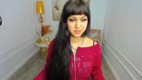 tiffanyyoun online show from April 23, 6:32 pm