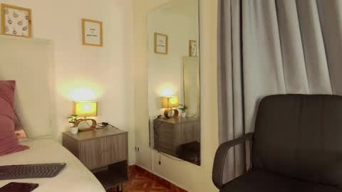 Tiffany  online show from February 19, 7:48 pm