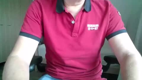 Snapshot of tigerjow941808 chatting on October 23, 10:47 am tigerjow941808 online show from October 23, 10:47 am