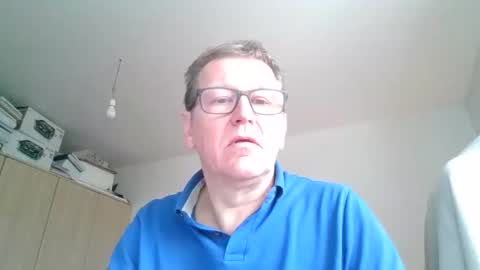 Snapshot of tigerjow941808 chatting on October 27, 10:08 am tigerjow941808 online show from October 27, 10:08 am