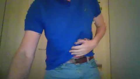 Snapshot of tigerjow941808 chatting on October 28, 4:53 pm tigerjow941808 online show from October 28, 4:53 pm