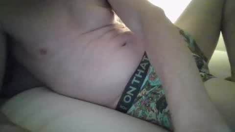 Snapshot of tigerjow941808 chatting on November 30, 12:25 am tigerjow941808 online show from November 30, 12:25 am