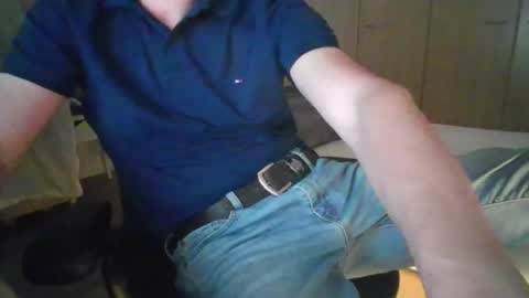 tigerjow941808 online show from April 18, 8:53 pm