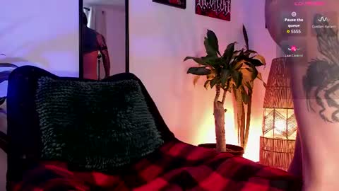 Chris online show from June 12, 4:39 pm
