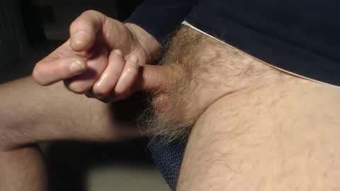 Snapshot of tigertamer5 chatting on January 17, 10:09 am tigertamer5 online show from January 17, 10:09 am