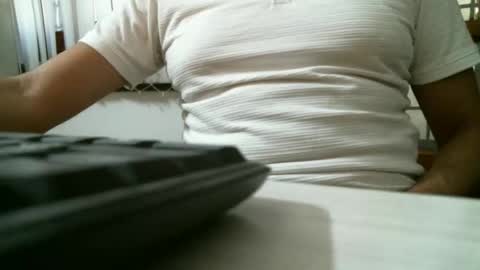 Robin online show from March 7, 10:23 am