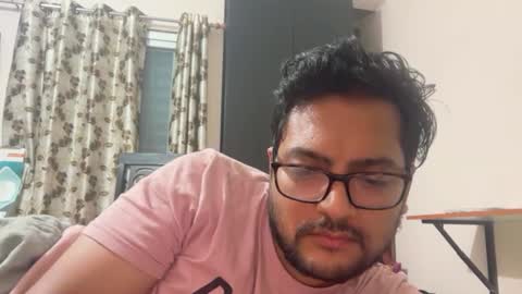 Snapshot of tigertinku chatting on November 11, 6:41 pm tigertinku online show from November 11, 6:41 pm