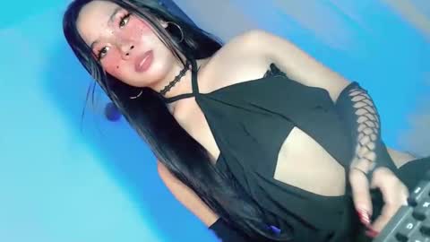 tight_elliana online show from November 28, 7:00 am