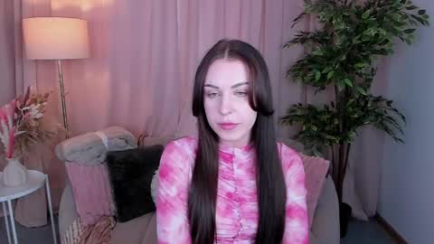 Tina online show from April 23, 12:29 pm