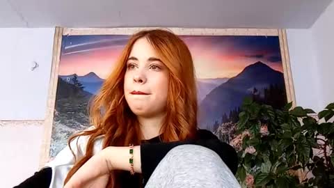 Natalie online show from March 2, 7:26 am