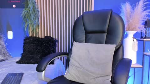 Tim online show from January 5, 11:37 am