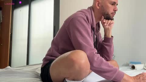 Tim Beard online show from April 22, 11:01 am