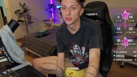 Snapshot of tima_lexikov chatting on December 25, 8:51 am Tima Lexikov online show from December 25, 8:51 am