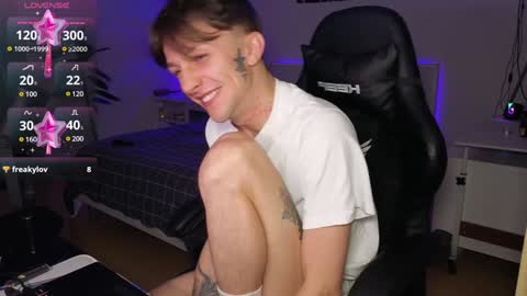 Snapshot of tima_lexikov chatting on December 26, 10:37 am Tima Lexikov online show from December 26, 10:37 am