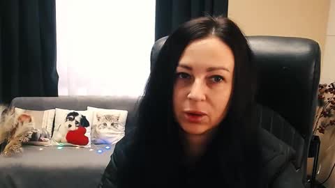 Luisa online show from November 10, 8:24 am