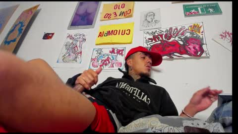 Snapshot of timewith_sebas chatting on January 8, 4:53 pm salem online show from January 8, 4:53 pm