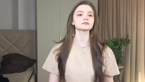 Kira online show from May 28, 7:11 pm