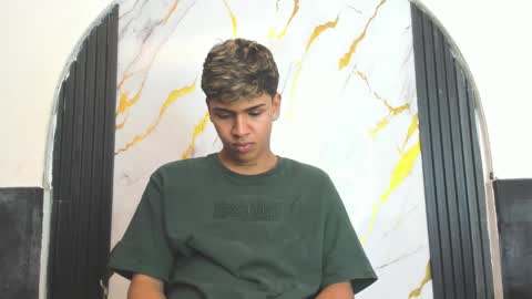 Snapshot of timmy_king777 chatting on January 10, 9:52 pm Timmy King -. online show from January 10, 9:52 pm