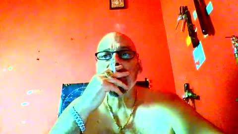 Snapshot of timothy33asd chatting on September 23, 7:33 am timothy33asd online show from September 23, 7:33 am