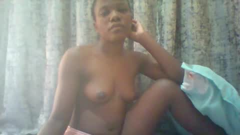 christine online show from November 18, 3:56 am