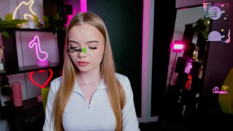 tina_golden1 online show from March 26, 4:23 pm