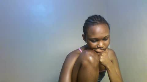 Tina online show from November 22, 1:43 pm