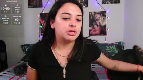 Tina N Charlie online show from January 24, 3:02 pm